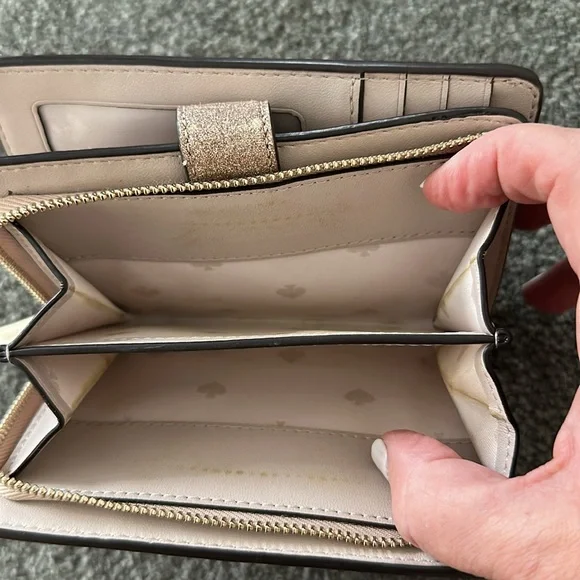 Authentic Kate spade rose gold glitter wallet - Picture 6 of 9
